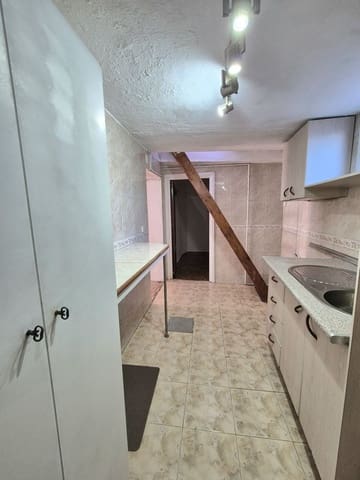 2 makuuhuone Paritalo myytävänä paikassa Coín - 109 000 € (Ref: 9296055)