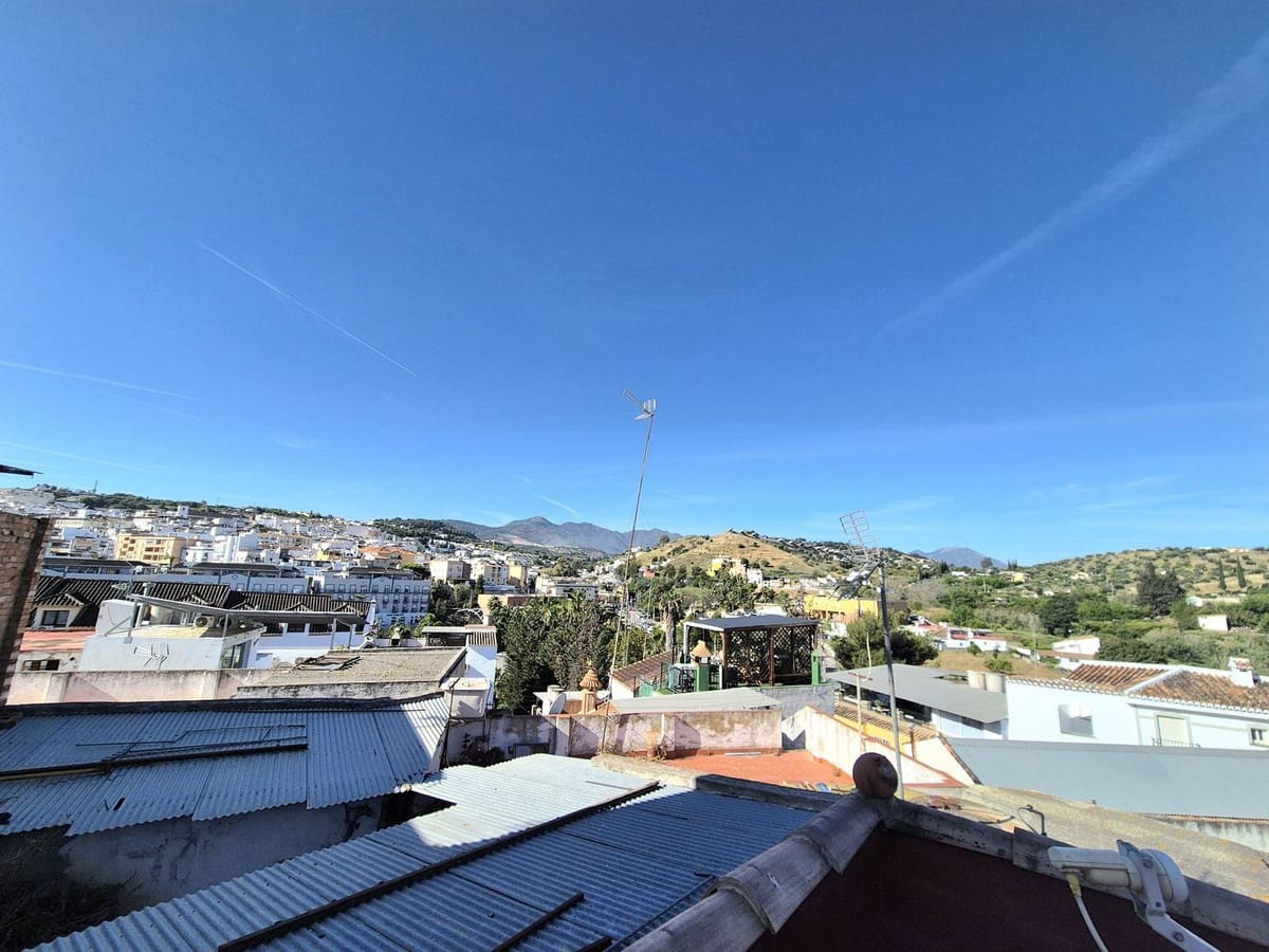 2 soverom Kjedet enebolig til salgs i Coin - € 109 000 (Ref: 9296055)