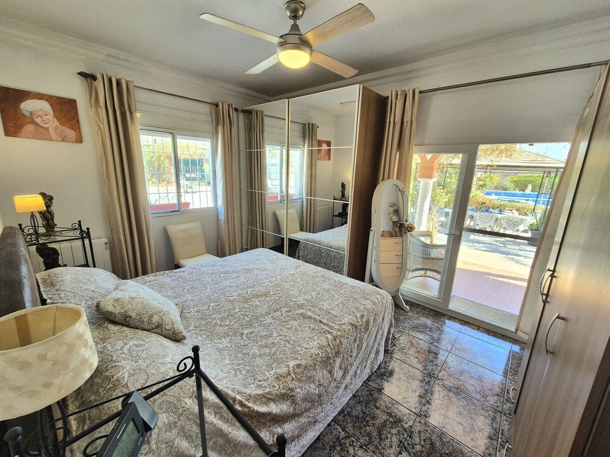 3 bedroom Finca/Country House for sale in Estacion de Cartama with pool garage - € 370,000 (Ref: 9301990)