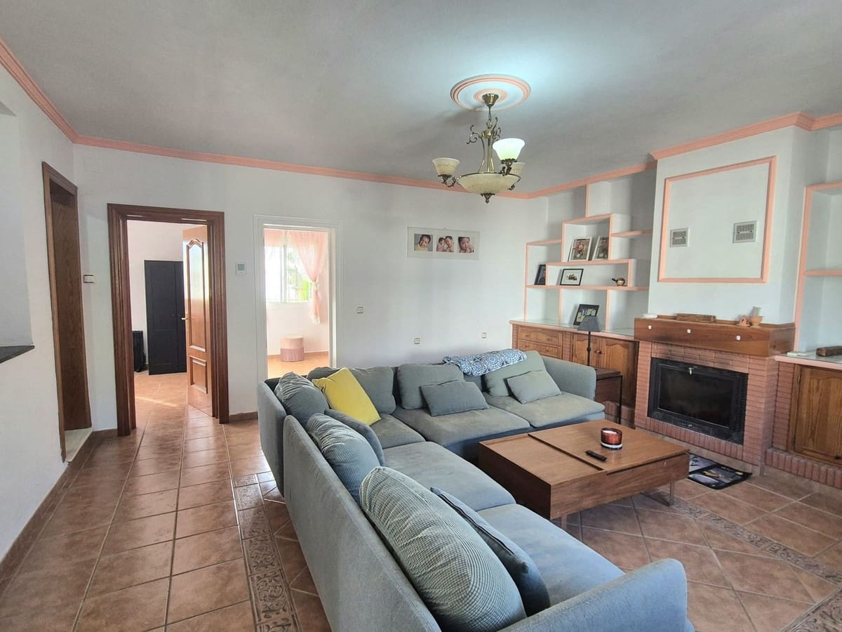 5 slaapkamer Villa te koop in Alhaurin de la Torre met zwembad garage - € 500.000 (Ref: 9314310)