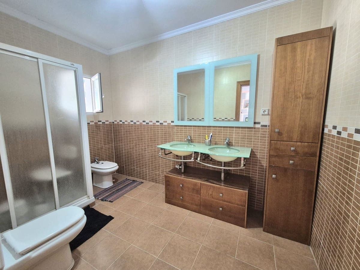 5 slaapkamer Villa te koop in Alhaurin de la Torre met zwembad garage - € 500.000 (Ref: 9314310)