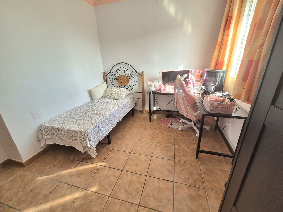 5 slaapkamer Villa te koop in Alhaurin de la Torre met zwembad garage - € 500.000 (Ref: 9314310)