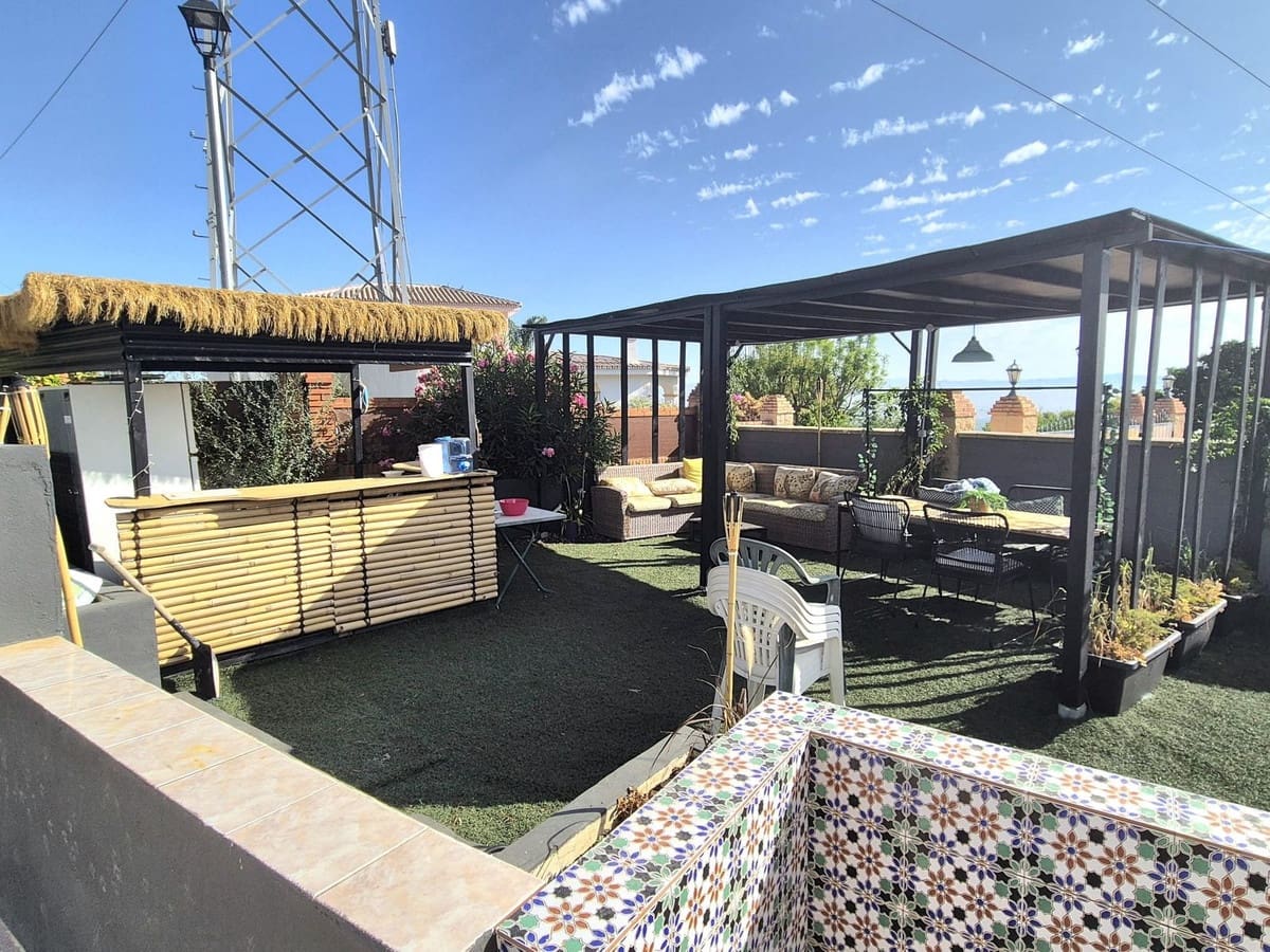 5 slaapkamer Villa te koop in Alhaurin de la Torre met zwembad garage - € 500.000 (Ref: 9314310)