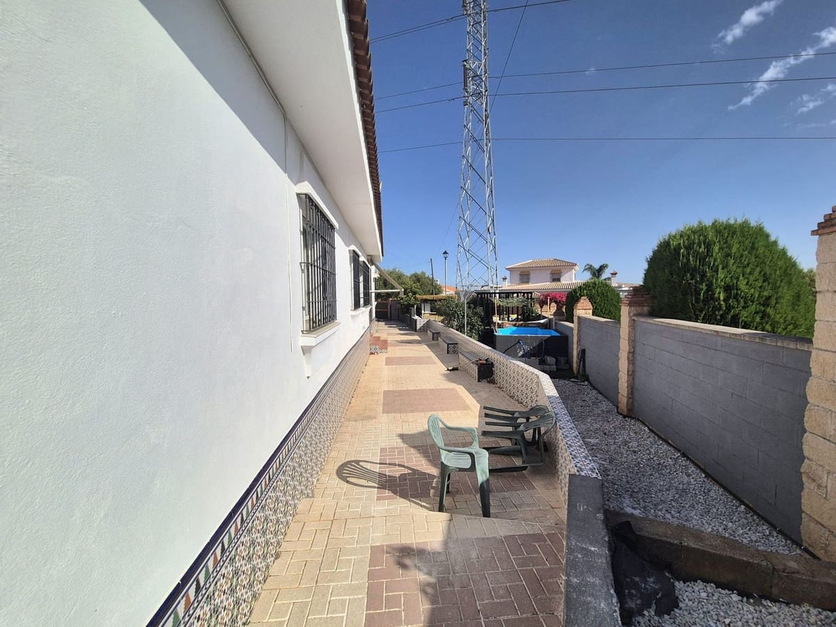 5 slaapkamer Villa te koop in Alhaurin de la Torre met zwembad garage - € 500.000 (Ref: 9314310)