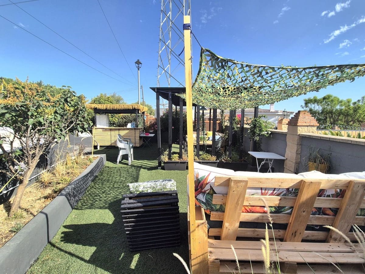 5 slaapkamer Villa te koop in Alhaurin de la Torre met zwembad garage - € 500.000 (Ref: 9314310)