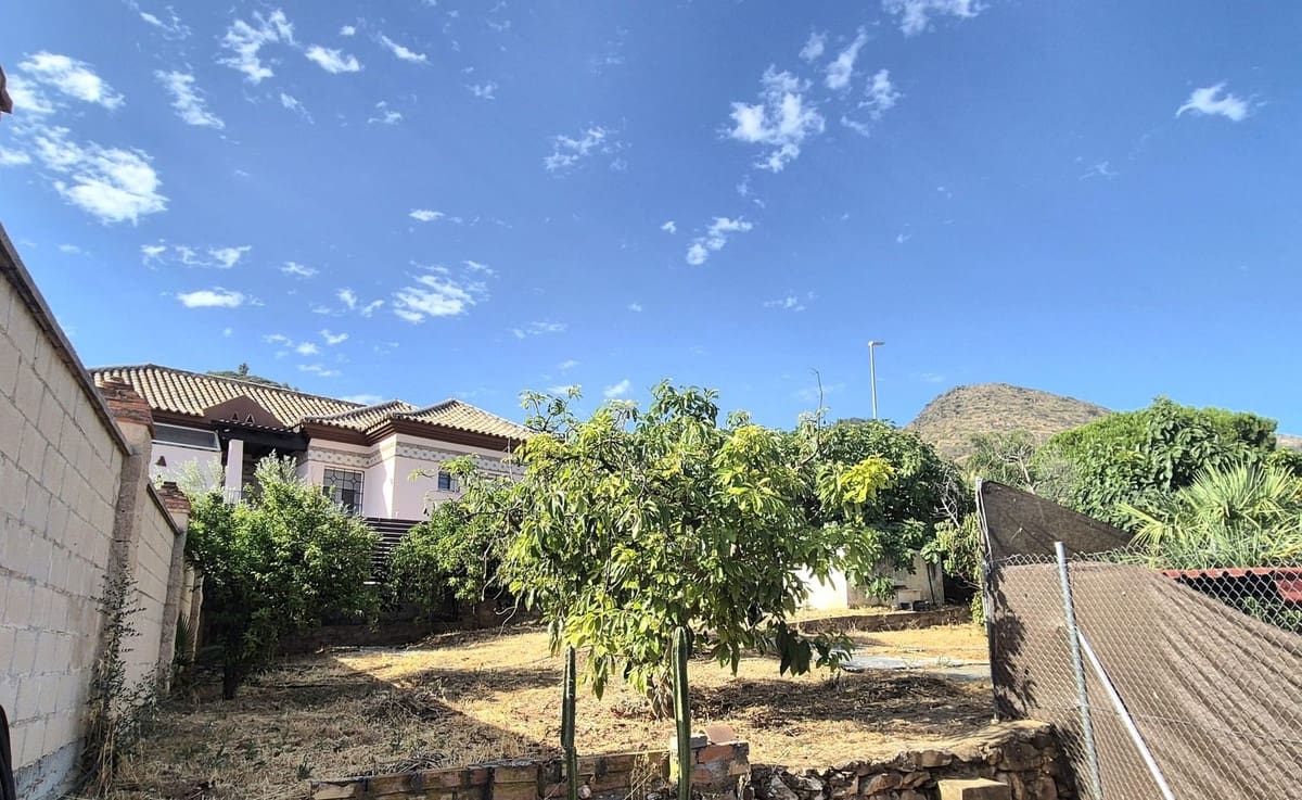 5 slaapkamer Villa te koop in Alhaurin de la Torre met zwembad garage - € 500.000 (Ref: 9314310)