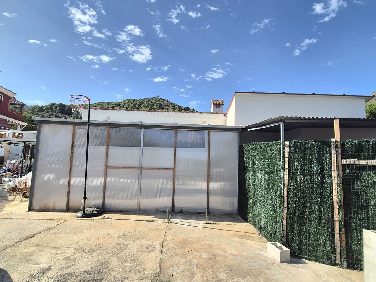 5 slaapkamer Villa te koop in Alhaurin de la Torre met zwembad garage - € 500.000 (Ref: 9314310)