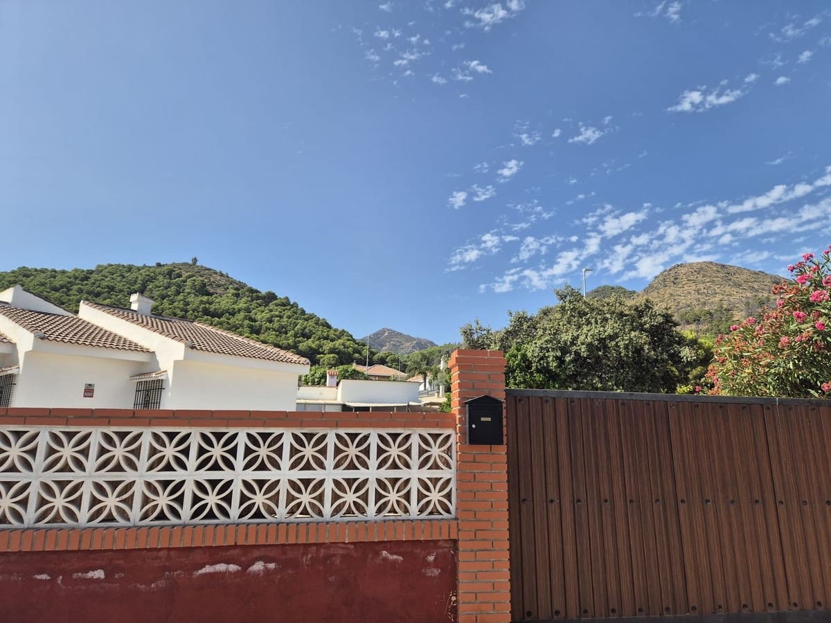 5 slaapkamer Villa te koop in Alhaurin de la Torre met zwembad garage - € 500.000 (Ref: 9314310)