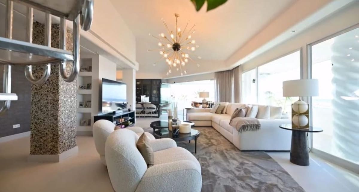 4 bedroom Apartment for sale in Benalmadena Costa with pool garage - € 1,975,000 (Ref: 9352830)