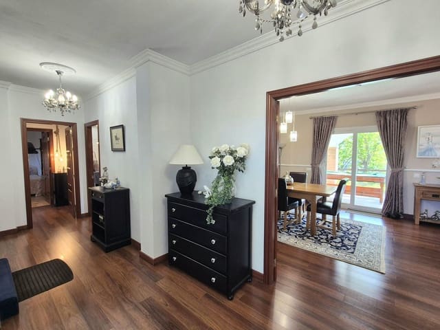 4 soverom Villa til salgs i Coín med svømmebasseng garasje - € 795 000 (Ref: 9383880)