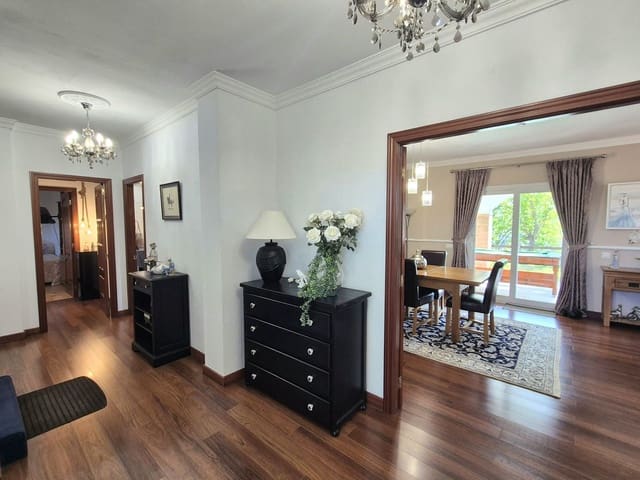4 soverom Villa til salgs i Coín med svømmebasseng garasje - € 795 000 (Ref: 9383880)