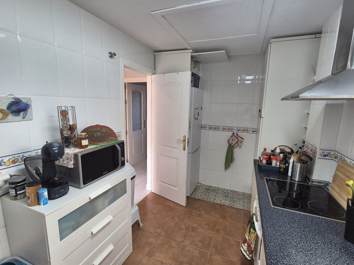 2 soveværelse Lejlighed til salg i Alhaurin Golf med swimmingpool garage - € 275.000 (Ref: 9403635)