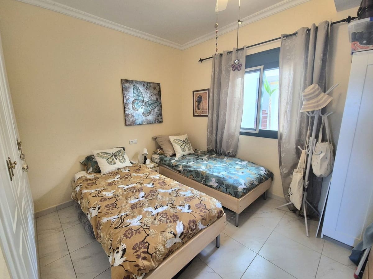 2 soveværelse Lejlighed til salg i Alhaurin Golf med swimmingpool garage - € 275.000 (Ref: 9403635)