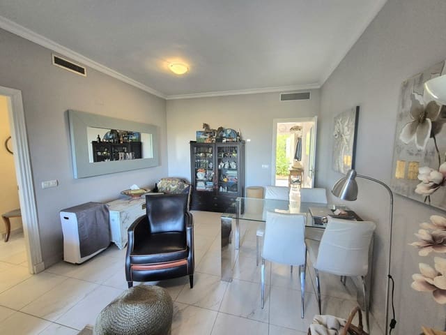 2 soveværelse Lejlighed til salg i Alhaurín Golf, Alhaurín el Grande med swimmingpool garage - € 275.000 (Ref: 9403635)