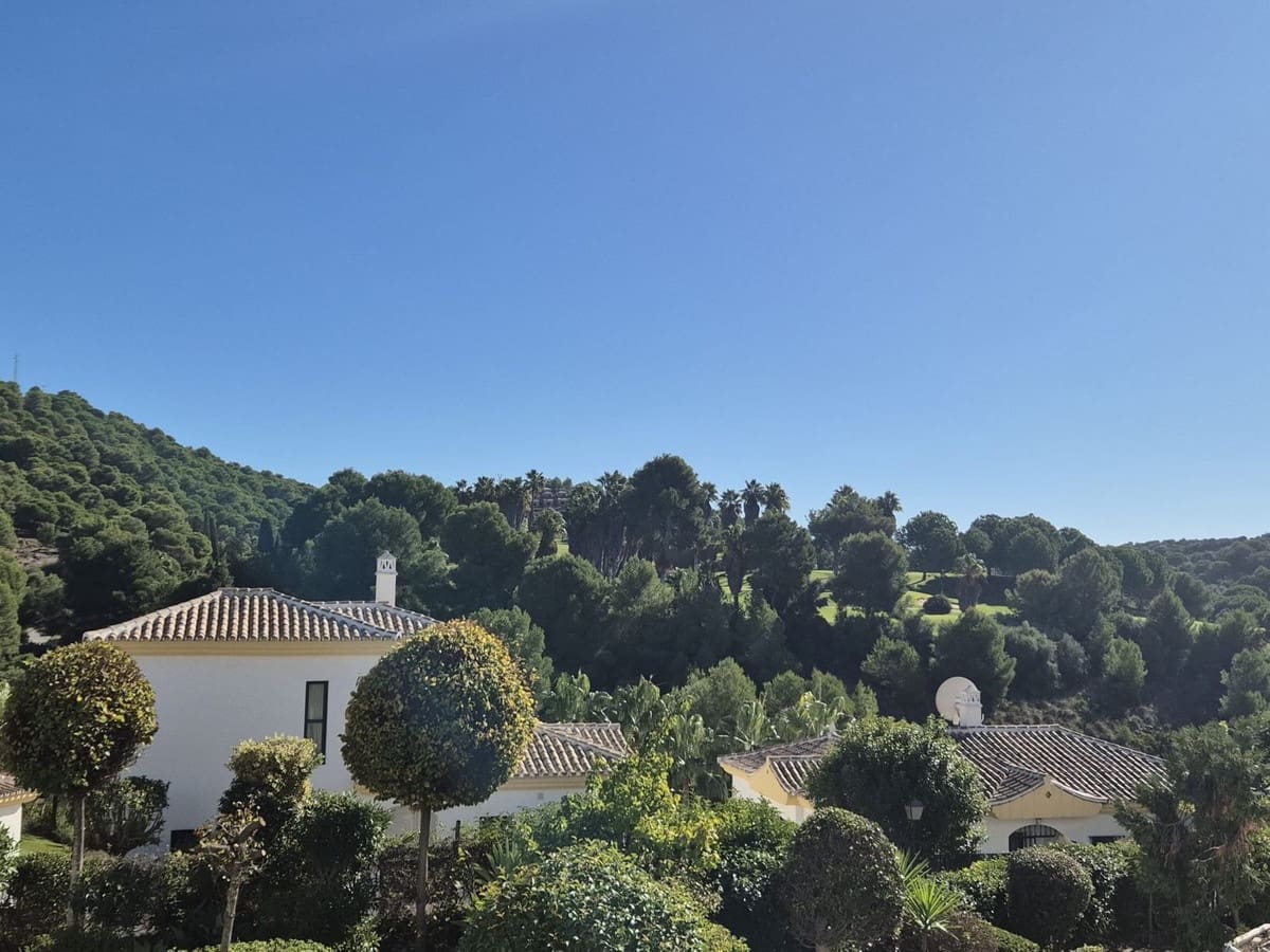 2 chambre Appartement à vendre à Alhaurin Golf avec piscine garage - 265 000 € (Ref: 9409797)