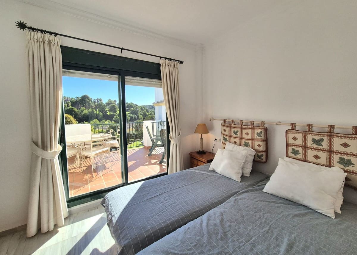 2 chambre Appartement à vendre à Alhaurin Golf avec piscine garage - 265 000 € (Ref: 9409797)