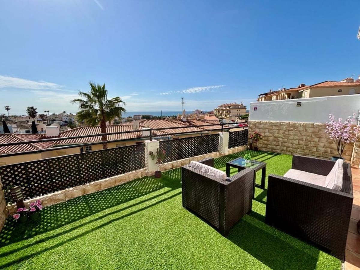 2 quarto Apartamento para venda em El Faro com piscina - 270 000 € (Ref: 9563749)