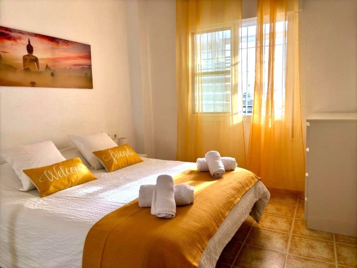 2 quarto Apartamento para venda em El Faro com piscina - 270 000 € (Ref: 9563749)