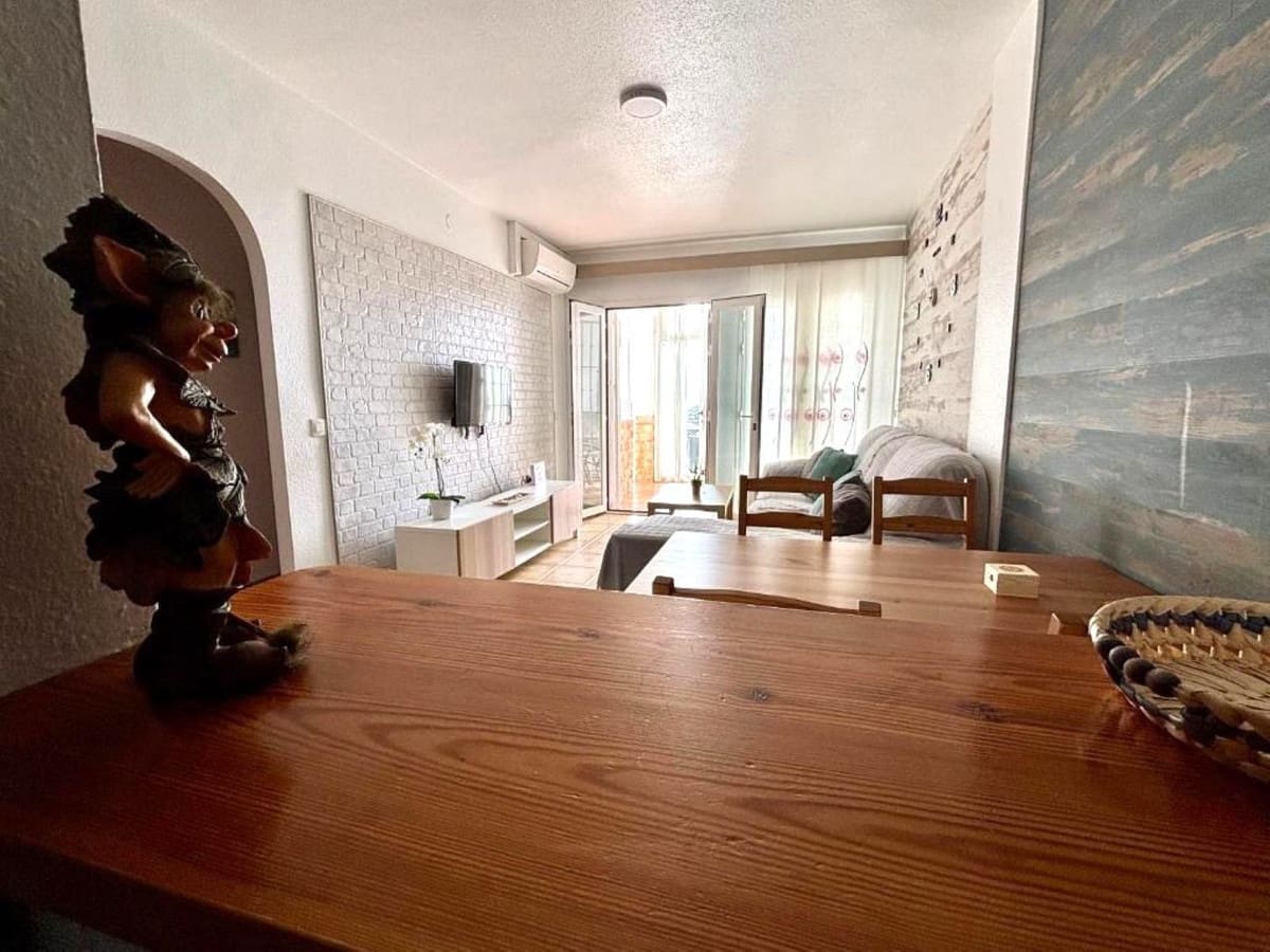 2 quarto Apartamento para venda em El Faro com piscina - 270 000 € (Ref: 9563749)