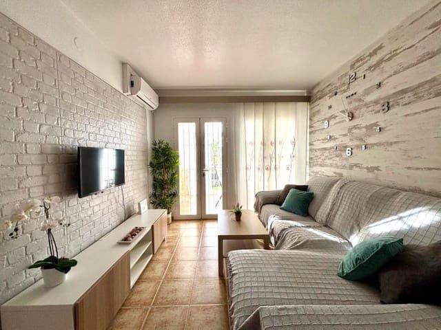 2 chambre Appartement à vendre à El Faro, Mijas avec piscine - 270 000 € (Ref: 9563749)