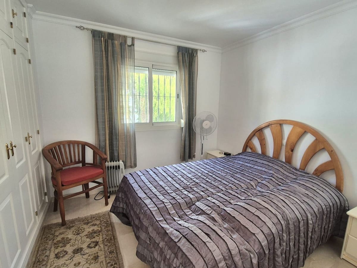 3 quarto Moradia Geminada para venda em Alhaurin Golf com garagem - 455 000 € (Ref: 9593137)