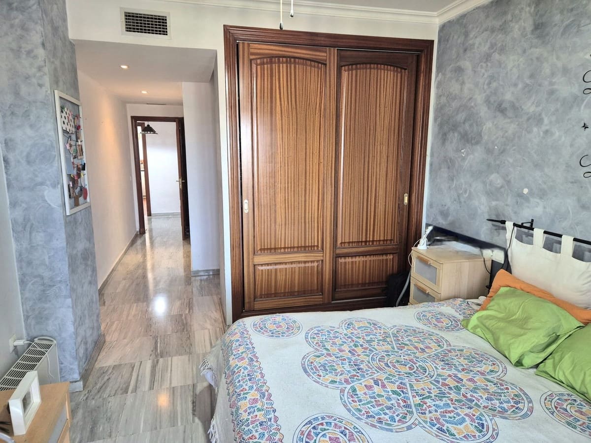 3 bedroom Apartment for sale in Alhaurin Golf with pool garage - € 285,000 (Ref: 9630566)