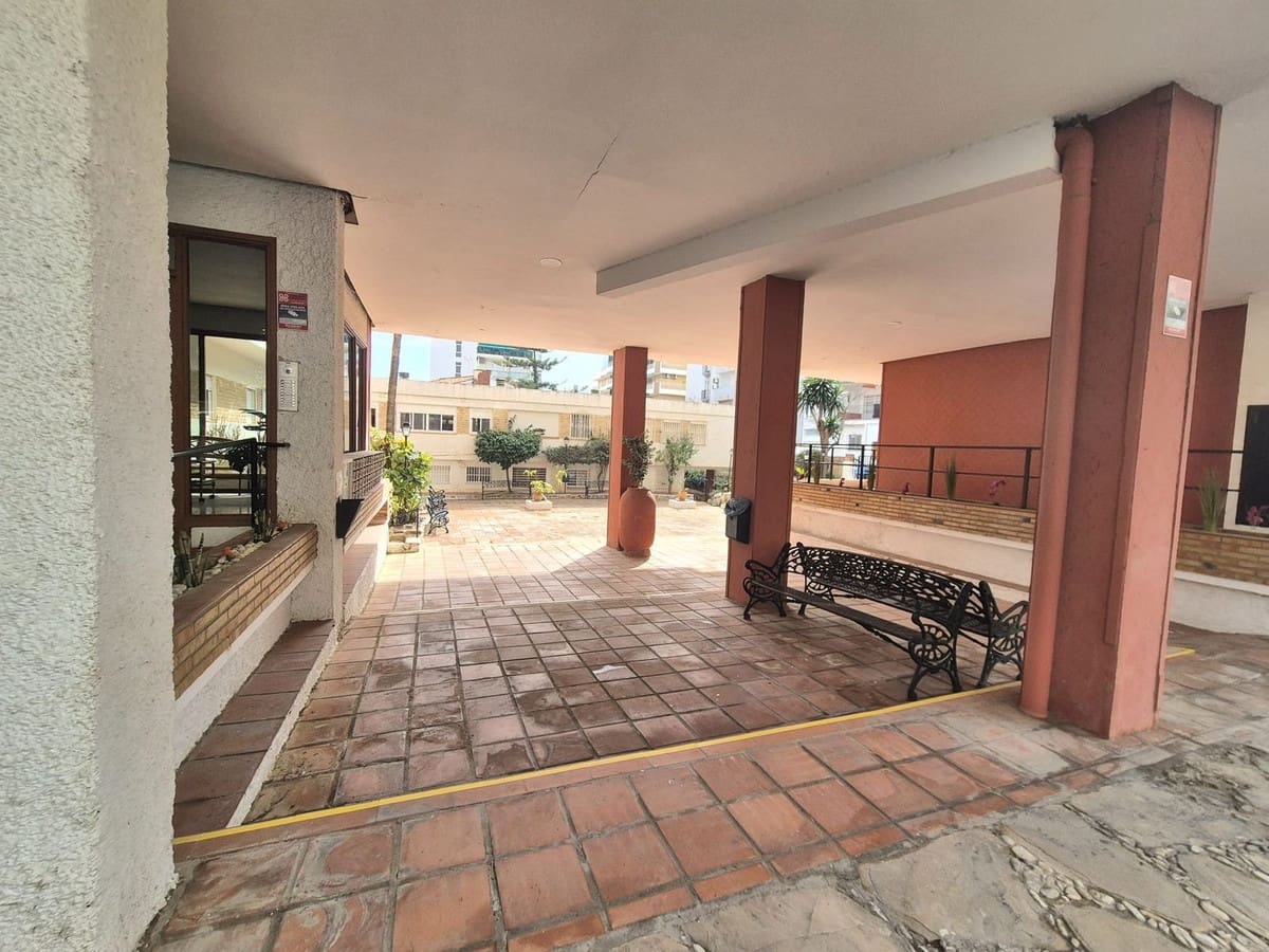 2 chambre Appartement à vendre à Fuengirola - 290 000 € (Ref: 9637989)