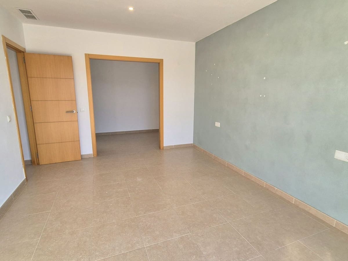 Chalet de 3 habitaciones en Coín en venta con piscina garaje - 475.000 € (Ref: 9656768)