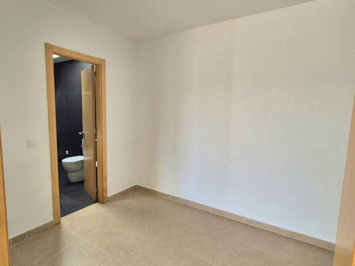 Chalet de 3 habitaciones en Coín en venta con piscina garaje - 475.000 € (Ref: 9656768)