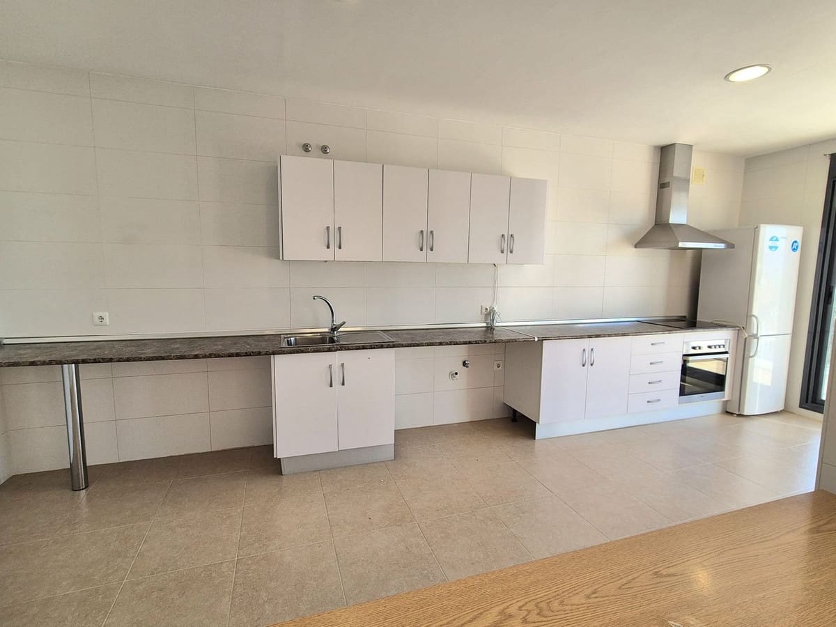 Chalet de 3 habitaciones en Coín en venta con piscina garaje - 475.000 € (Ref: 9656768)