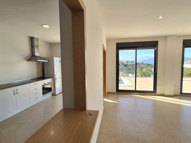 3 soverom Villa til salgs i Coín med svømmebasseng garasje - € 475 000 (Ref: 9656768)