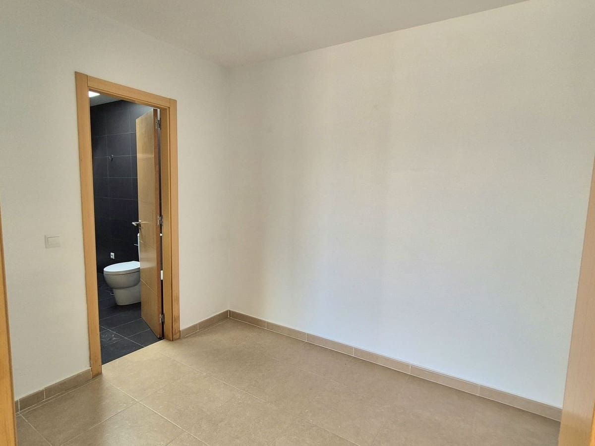 3 makuuhuone Huvila myytävänä paikassa Coin mukana uima-altaan 
autotalli - 475 000 € (Ref: 9656768)