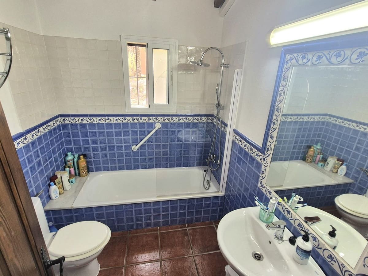 2 bedroom Finca/Country House for sale in Alhaurin el Grande with pool garage - € 365,000 (Ref: 9716672)