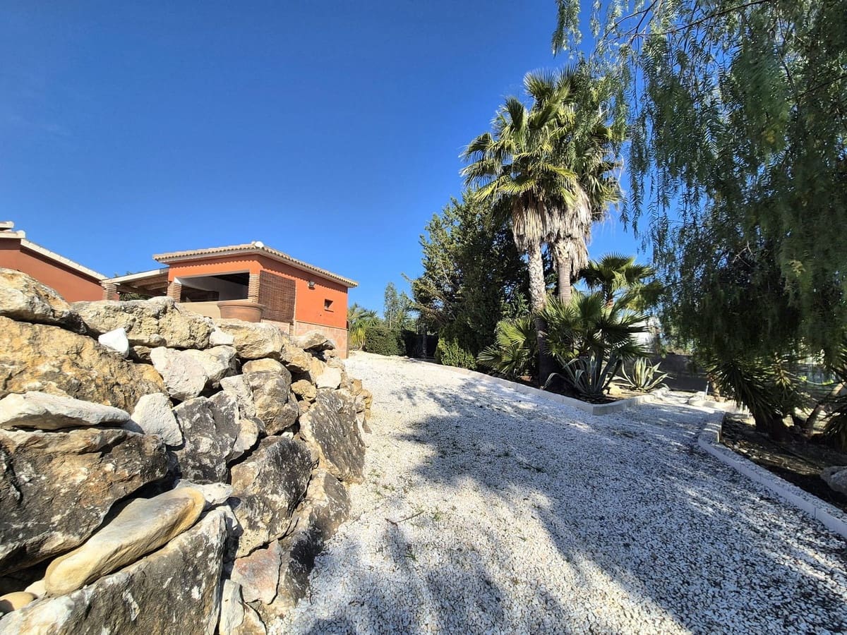 2 bedroom Finca/Country House for sale in Alhaurin el Grande with pool garage - € 365,000 (Ref: 9716672)