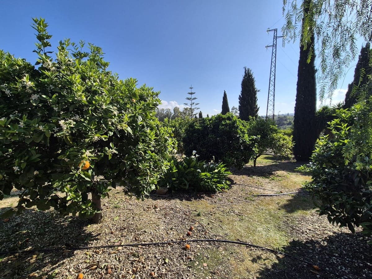 2 bedroom Finca/Country House for sale in Alhaurin el Grande with pool garage - € 365,000 (Ref: 9716672)