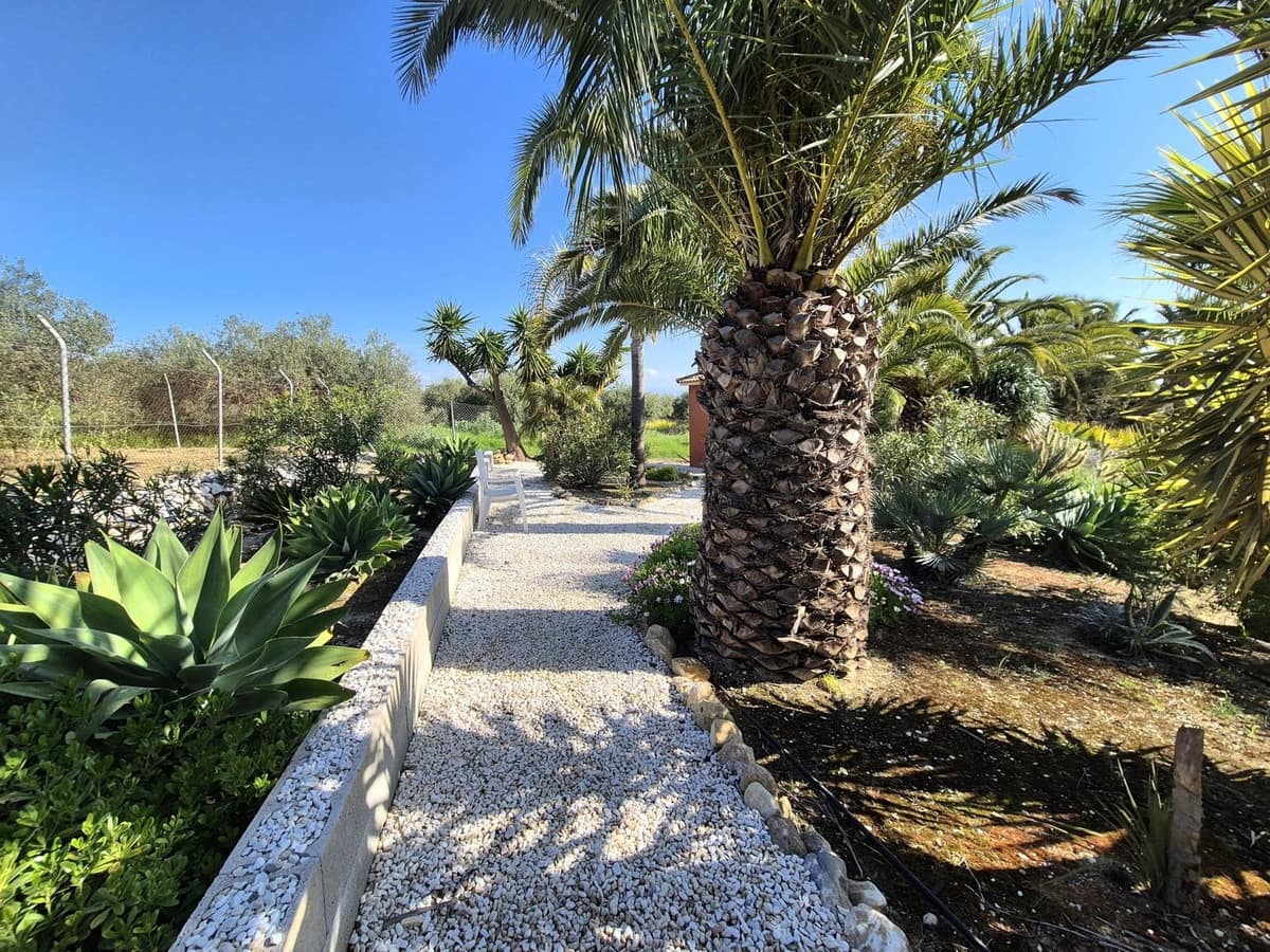 2 bedroom Finca/Country House for sale in Alhaurin el Grande with pool garage - € 365,000 (Ref: 9716672)