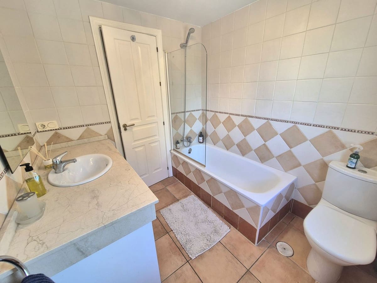 3 bedroom Townhouse for sale in Alhaurin Golf with pool garage - € 360,000 (Ref: 9720581)