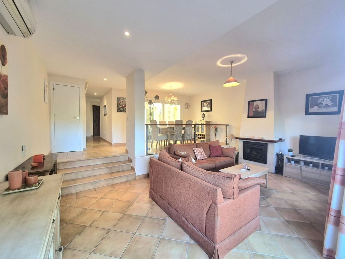 3 chambre Maison de Ville à vendre à Alhaurin Golf avec piscine garage - 360 000 € (Ref: 9720581)