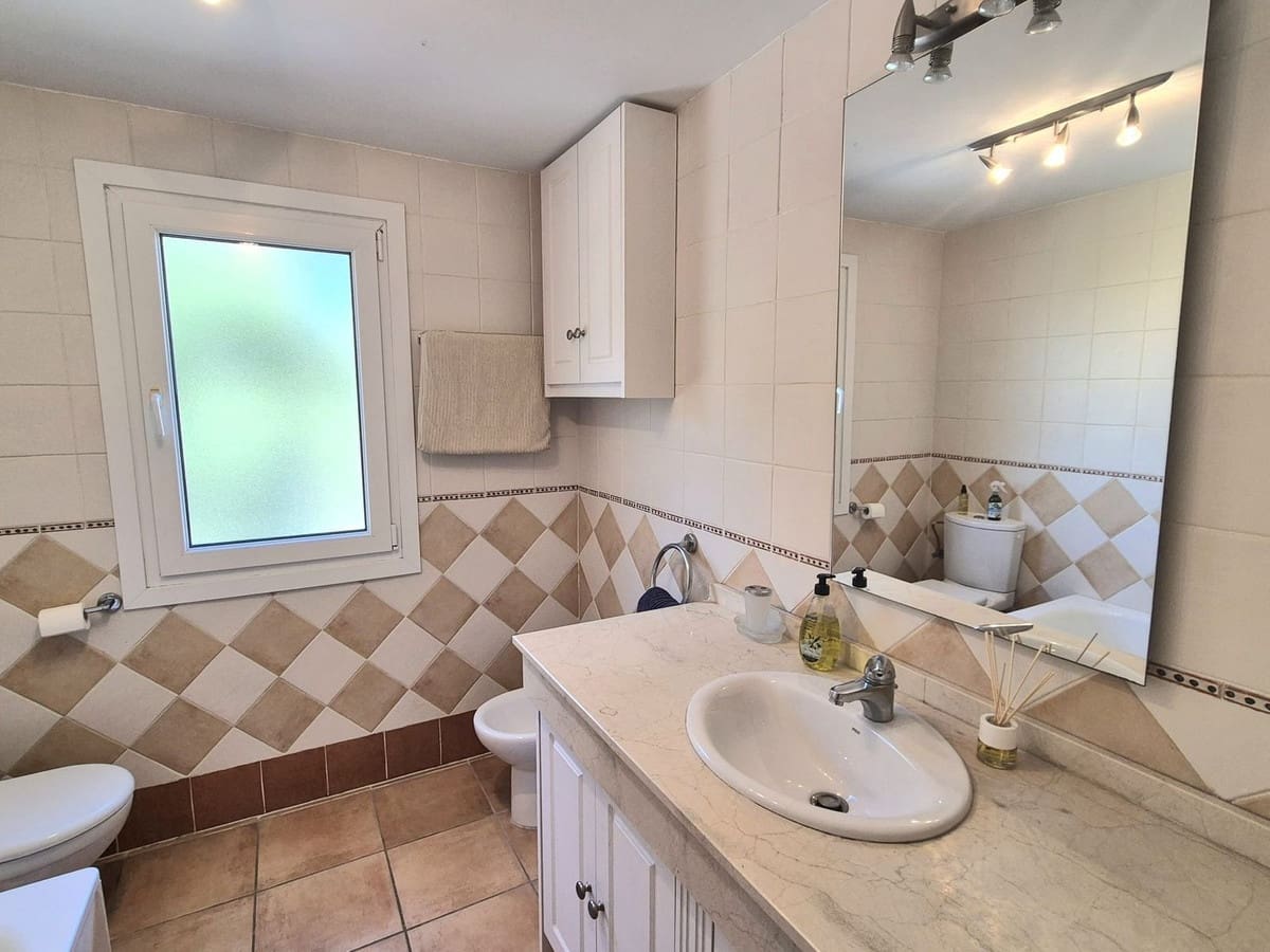 3 chambre Maison de Ville à vendre à Alhaurin Golf avec piscine garage - 360 000 € (Ref: 9720581)