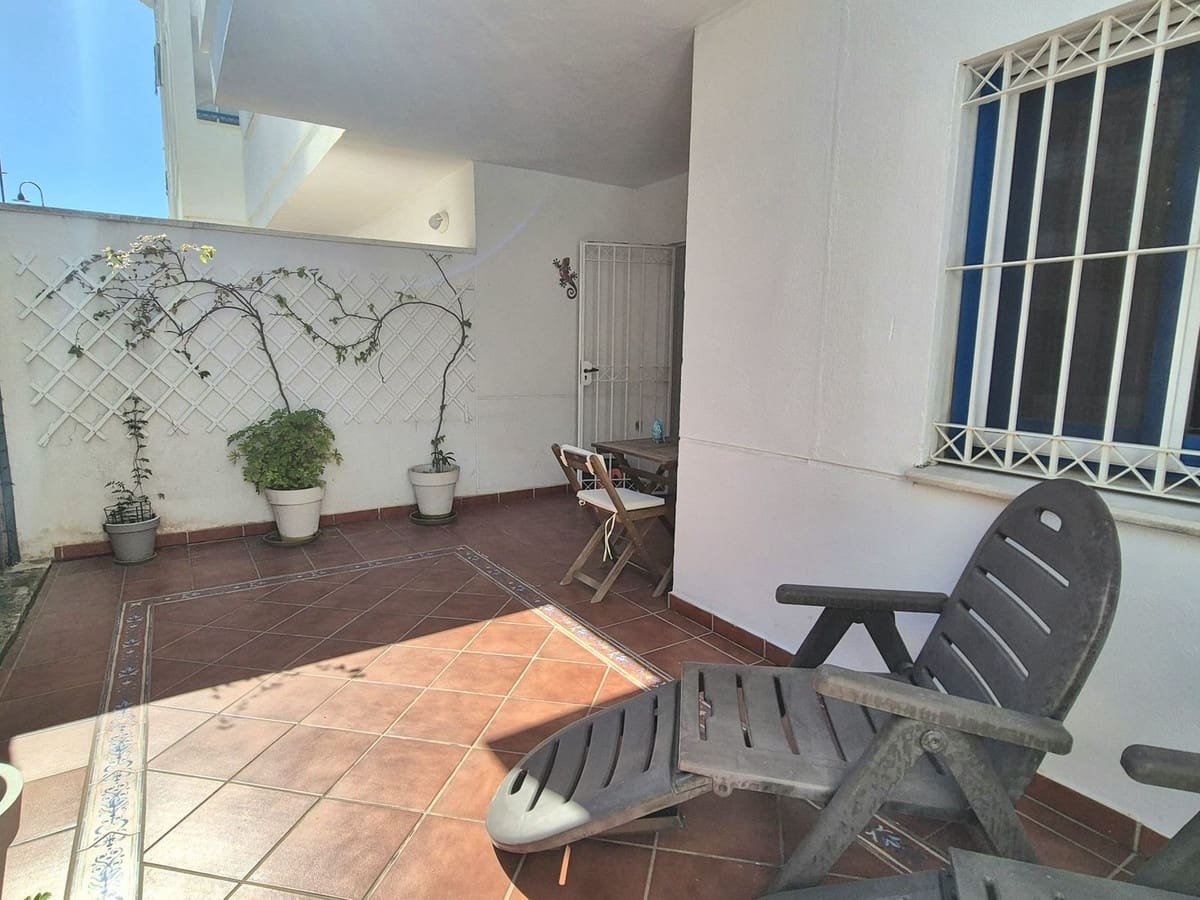 Apartamento de 2 habitaciones en Las Lagunas de Mijas en venta con garaje - 284.900 € (Ref: 9731572)