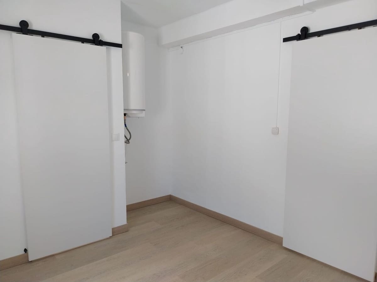 Casa de 2 habitaciones en Coín en venta - 235.000 € (Ref: 9838268)