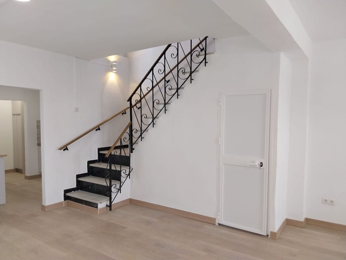 Casa de 2 habitaciones en Coín en venta - 235.000 € (Ref: 9838268)