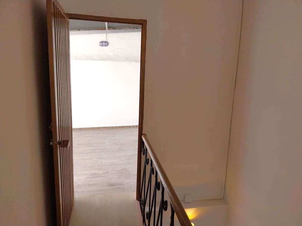 Casa de 2 habitaciones en Coín en venta - 235.000 € (Ref: 9838268)