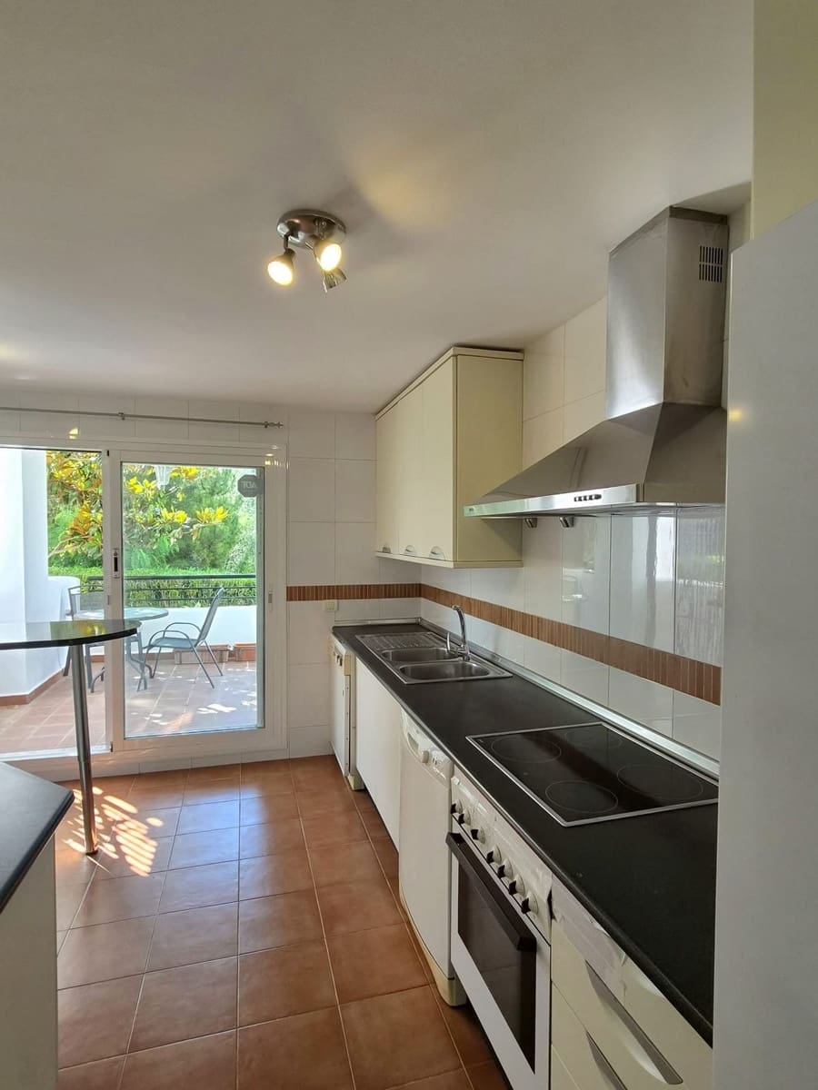 2 quarto Apartamento para venda em Alhaurin Golf com piscina garagem - 260 000 € (Ref: 9909060)