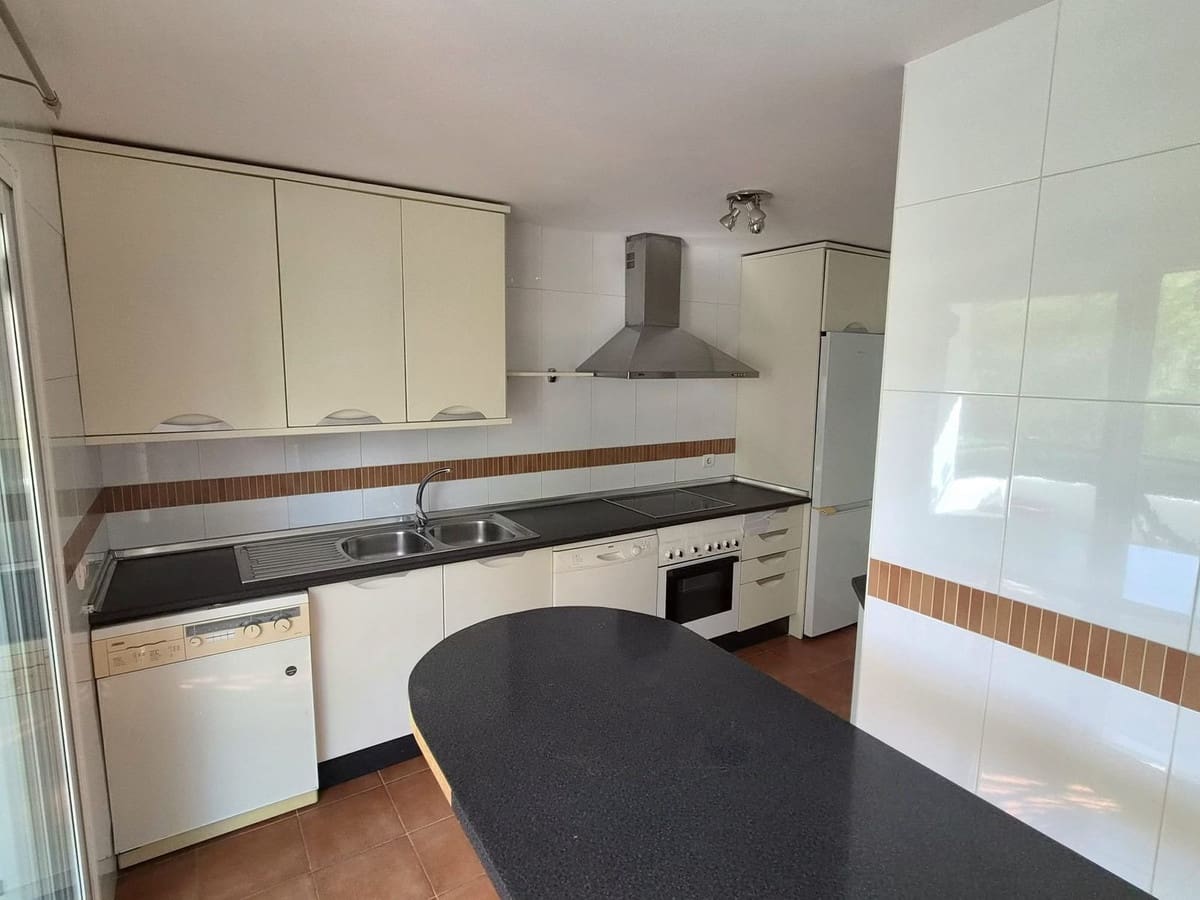 2 quarto Apartamento para venda em Alhaurin Golf com piscina garagem - 260 000 € (Ref: 9909060)