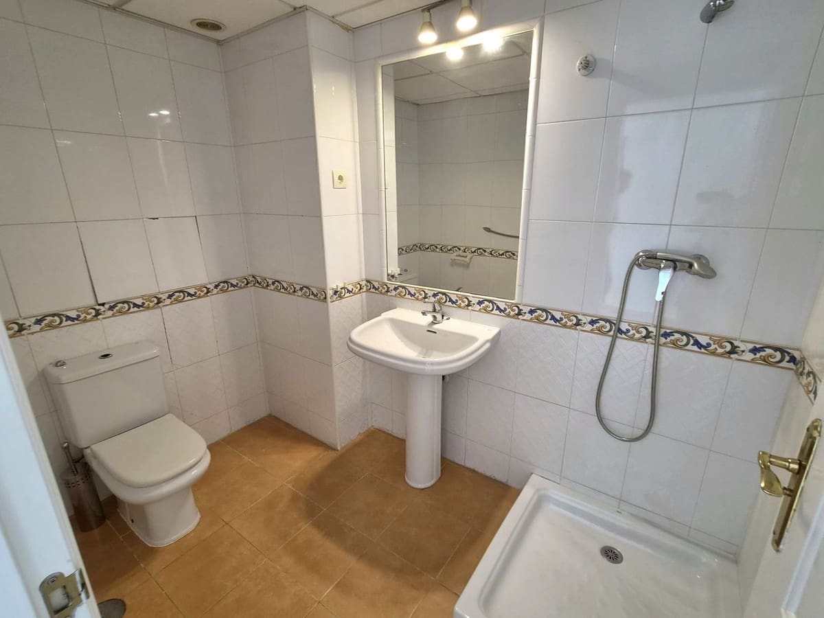 2 quarto Apartamento para venda em Alhaurin Golf com piscina garagem - 260 000 € (Ref: 9909060)