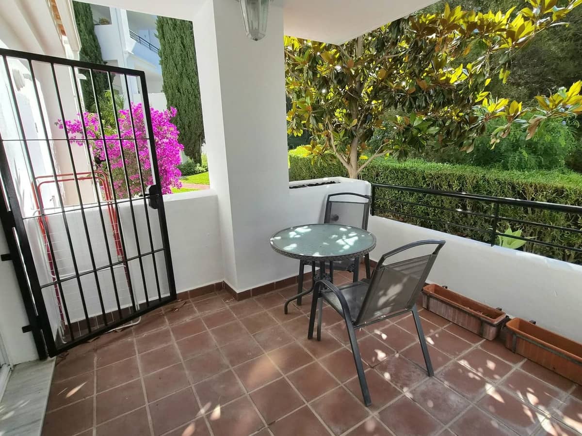 2 quarto Apartamento para venda em Alhaurin Golf com piscina garagem - 260 000 € (Ref: 9909060)
