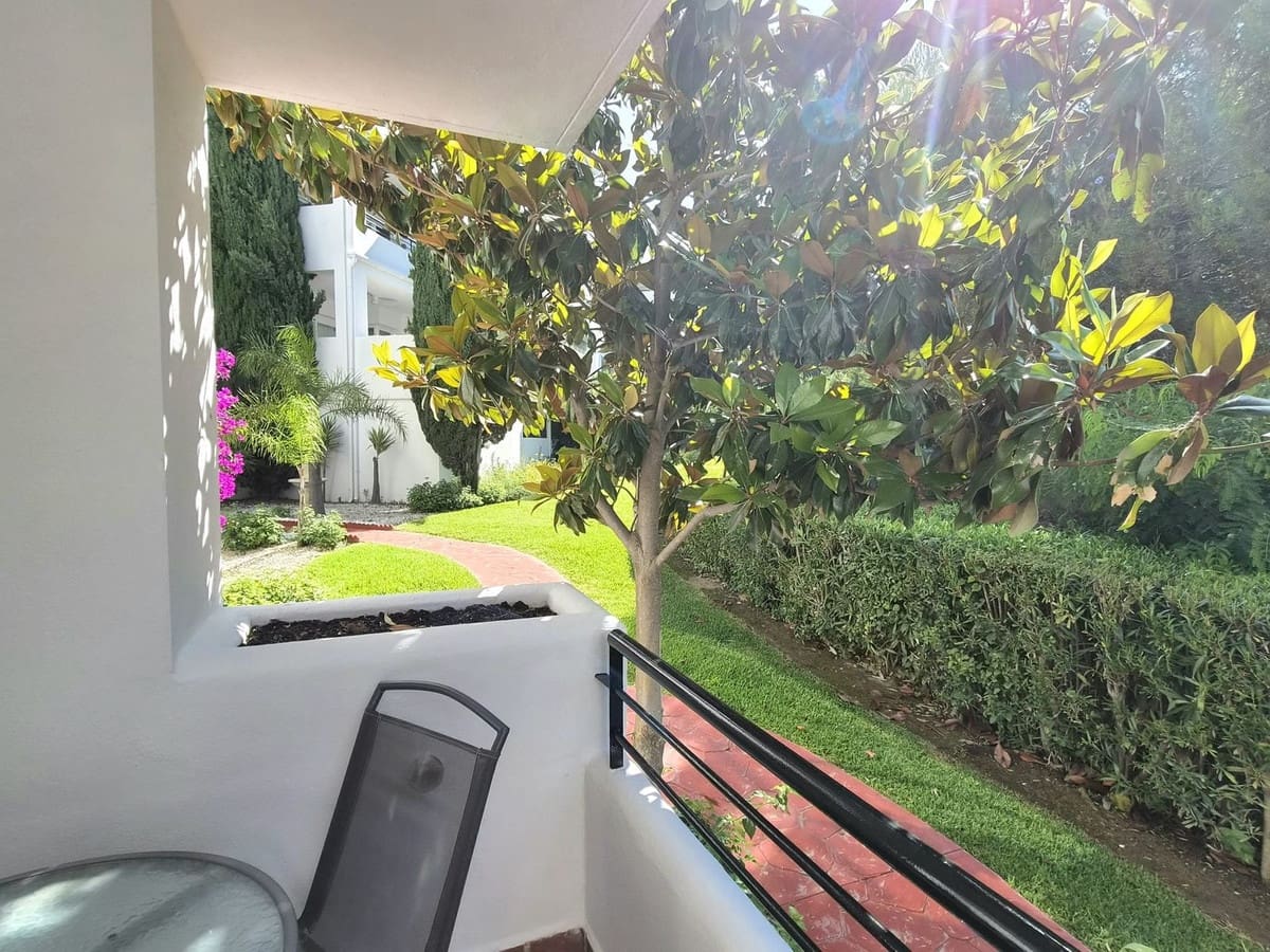 2 quarto Apartamento para venda em Alhaurin Golf com piscina garagem - 260 000 € (Ref: 9909060)