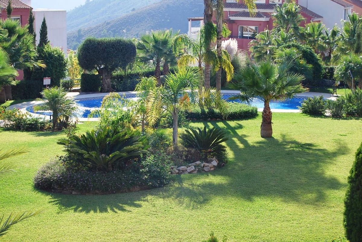 2 sypialnia Apartament na sprzedaż w Alhaurin Golf z basenem garażem - 450 000 € (Ref: 9929990)