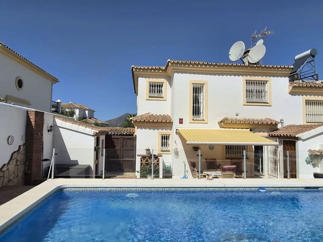 3 slaapkamer Halfvrijstaande villa te koop in Alhaurín Golf, Alhaurín el Grande met zwembad garage - € 499.000 (Ref: 9948568)